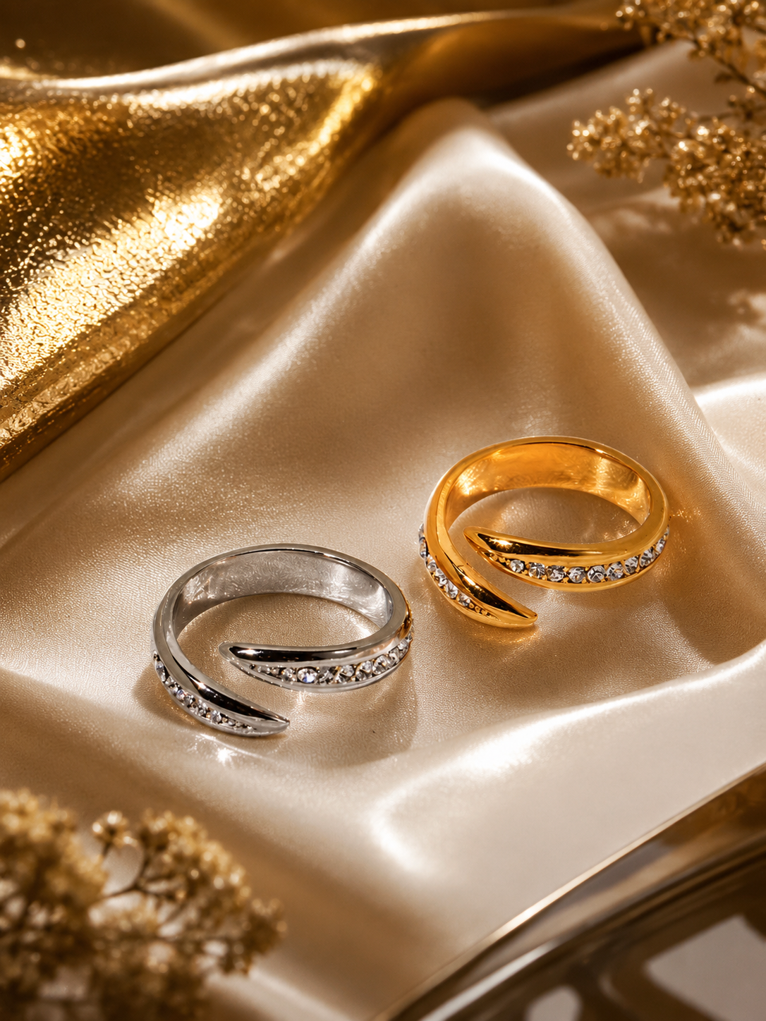 Rings: Stainless Steel Open Rings.